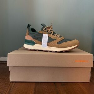Merrell Green and Tan Sneakers